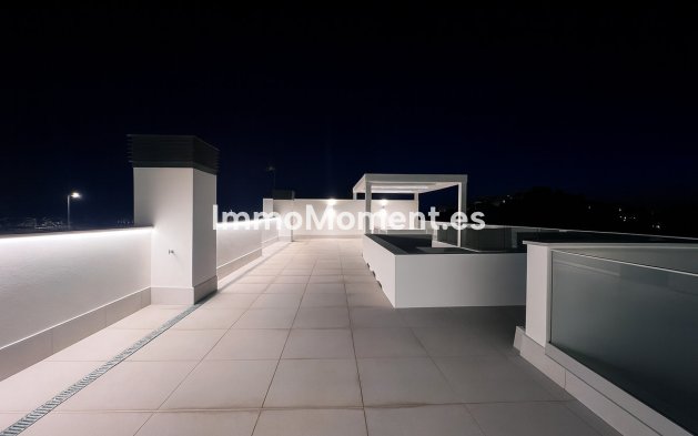 Resale - Apartment - Benahavís - La Quinta