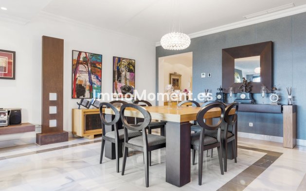 Resale - Apartment - Benahavís - Monte Halcones