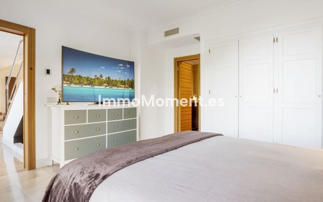Resale - Apartment - Benahavís - Monte Halcones