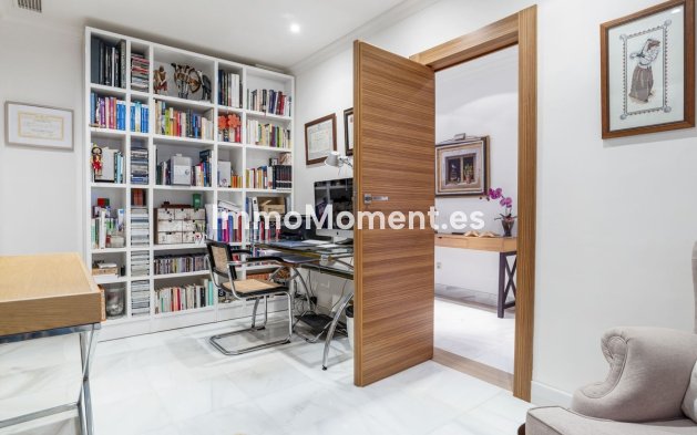 Resale - Apartment - Benahavís - Monte Halcones