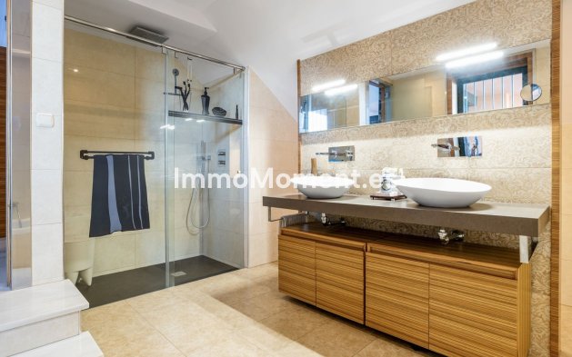 Resale - Apartment - Benahavís - Monte Halcones