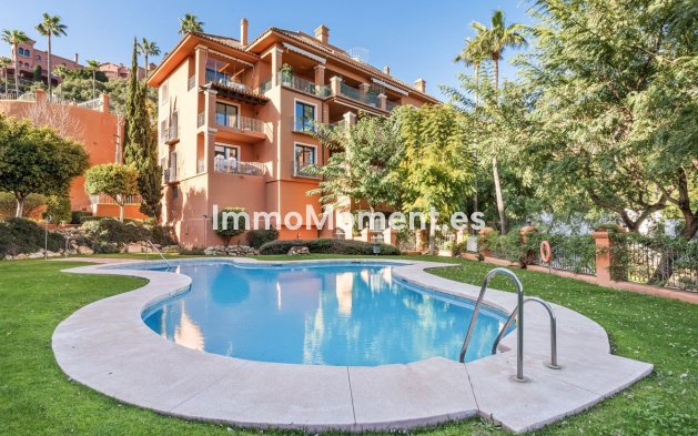 Resale - Apartment - Benahavís - Monte Halcones