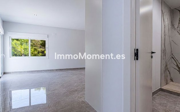 Resale - Detached villa - Benahavís - El Madroñal