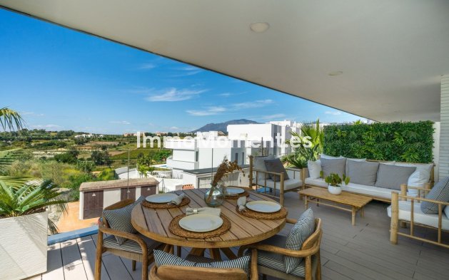 Resale - Townhouse - Estepona - Cancelada