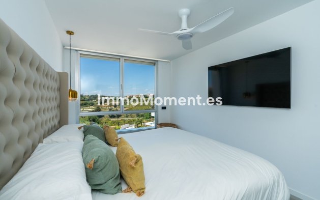 Resale - Townhouse - Estepona - Cancelada