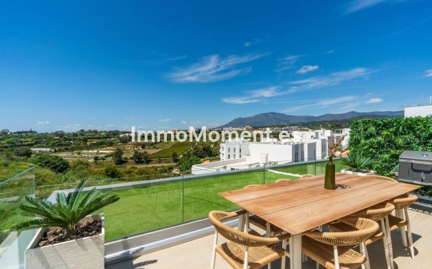 Resale - Townhouse - Estepona - Cancelada