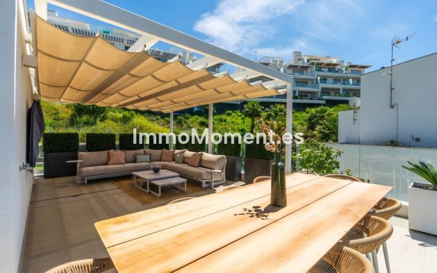 Resale - Townhouse - Estepona - Cancelada