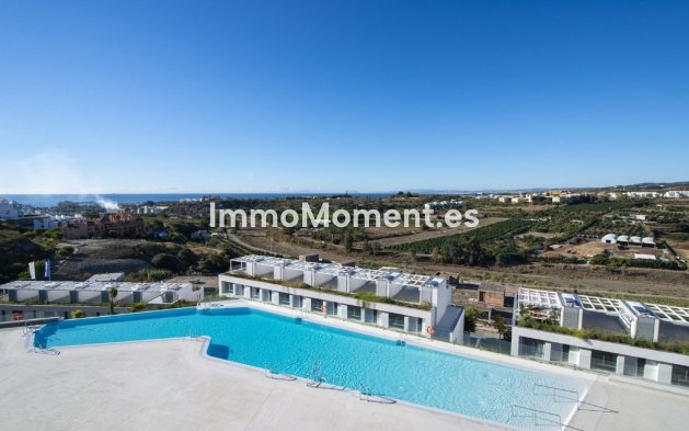 Resale - Townhouse - Estepona - Cancelada
