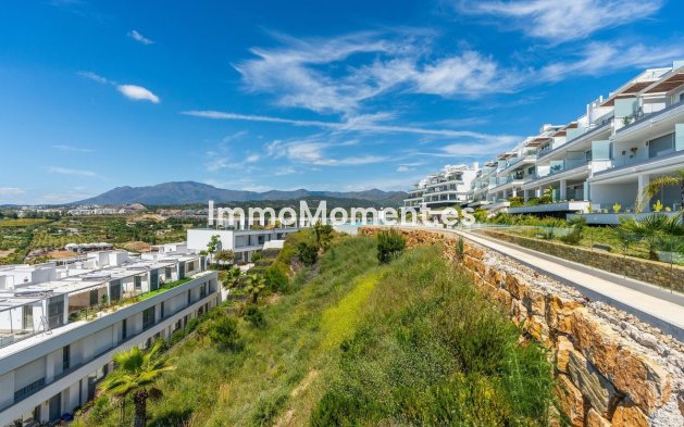 Resale - Townhouse - Estepona - Cancelada