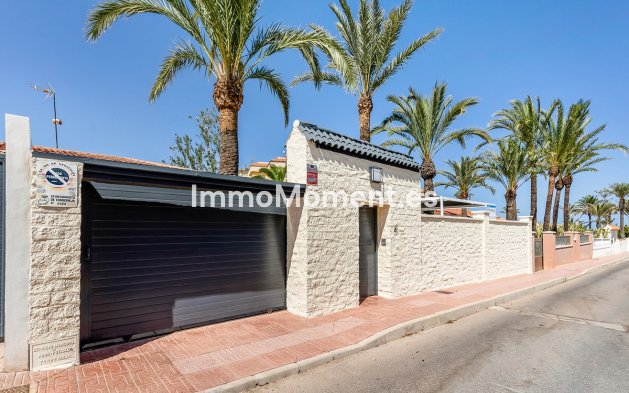 Resale - Detached villa - Orihuela - Rocio del Mar