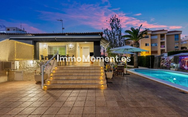 Resale - Detached villa - Orihuela - Rocio del Mar