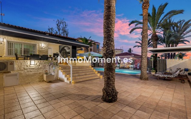 Resale - Detached villa - Orihuela - Rocio del Mar
