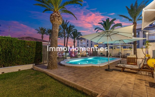 Resale - Detached villa - Orihuela - Rocio del Mar