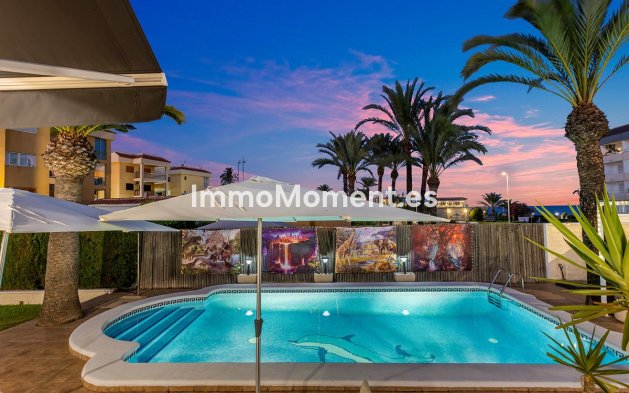 Resale - Detached villa - Orihuela - Rocio del Mar