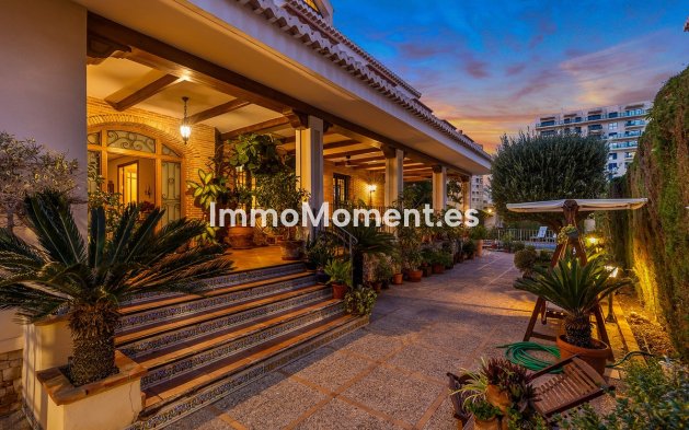 Resale - Detached villa - Torrevieja - La Veleta