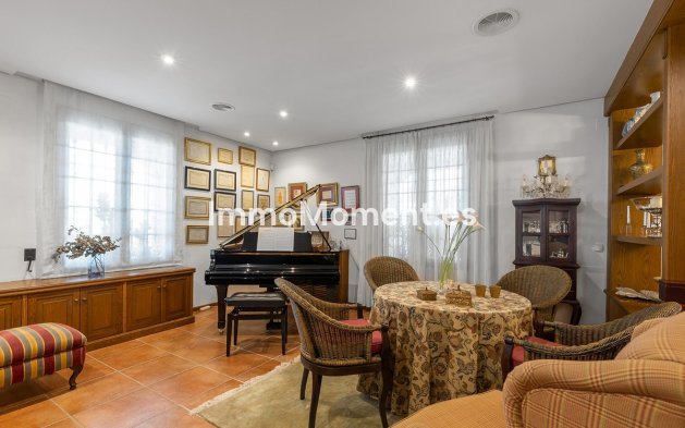 Resale - Detached villa - Torrevieja - La Veleta