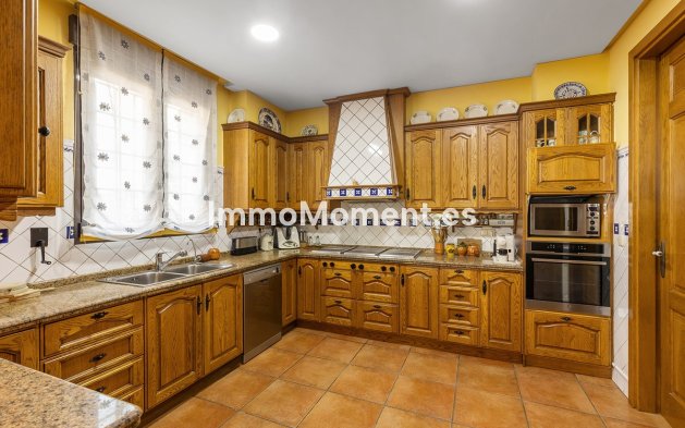 Resale - Detached villa - Torrevieja - La Veleta