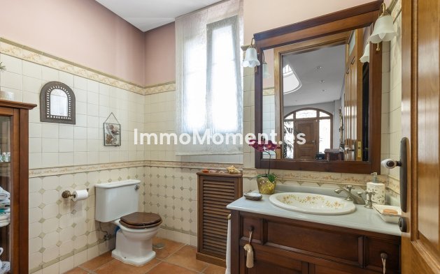 Resale - Detached villa - Torrevieja - La Veleta