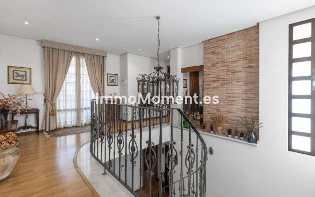 Resale - Detached villa - Torrevieja - La Veleta