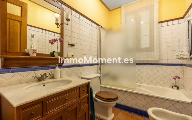 Resale - Detached villa - Torrevieja - La Veleta