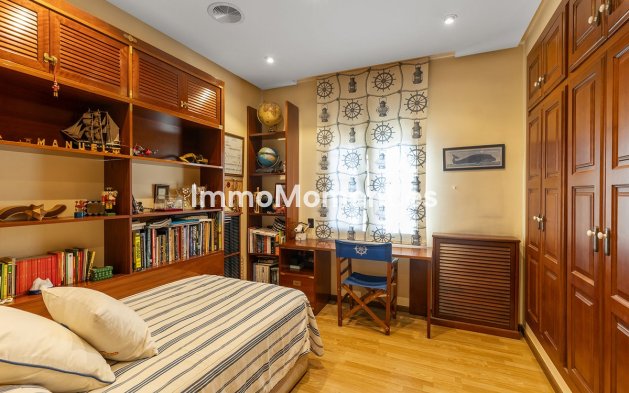 Resale - Detached villa - Torrevieja - La Veleta