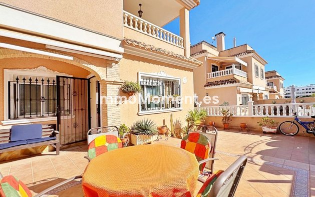 Resale - Townhouse - Orihuela - Villamartín