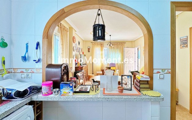 Resale - Townhouse - Orihuela - Villamartín