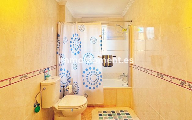 Resale - Townhouse - Orihuela - Villamartín
