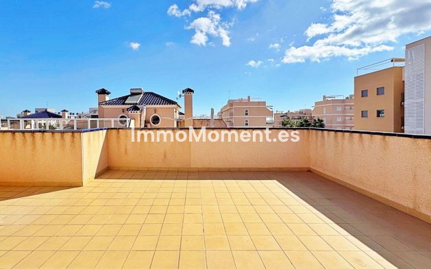 Resale - Townhouse - Orihuela - Villamartín