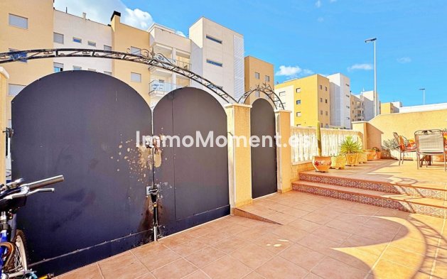 Resale - Townhouse - Orihuela - Villamartín