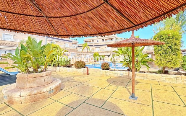 Resale - Townhouse - Orihuela - Villamartín