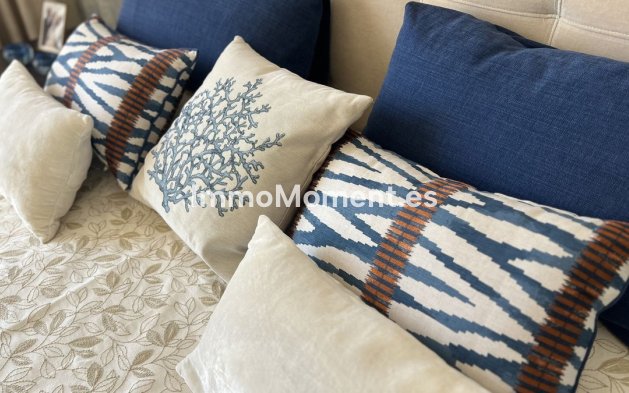 Resale - Apartment - Benahavís - La Quinta