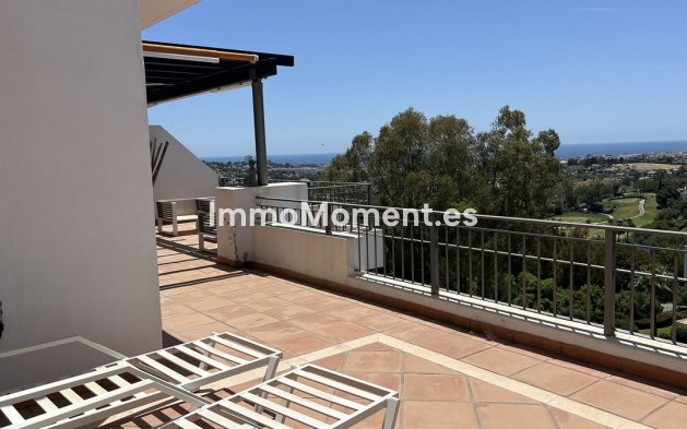 Resale - Apartment - Benahavís - La Quinta