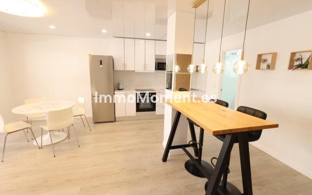 Revente - Appartement - Torrevieja - Torrevieja Centro
