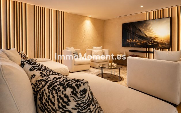 Resale - Detached villa - Benahavís - La Quinta