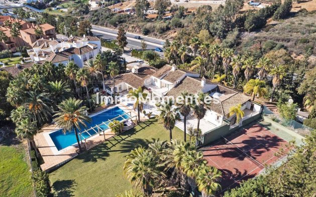 Resale - Plot - Estepona - Estepona Centro