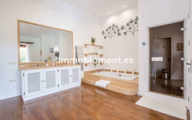 Wiederverkauf - Freistehende Villa - Sotogrande - Sotogrande Alto