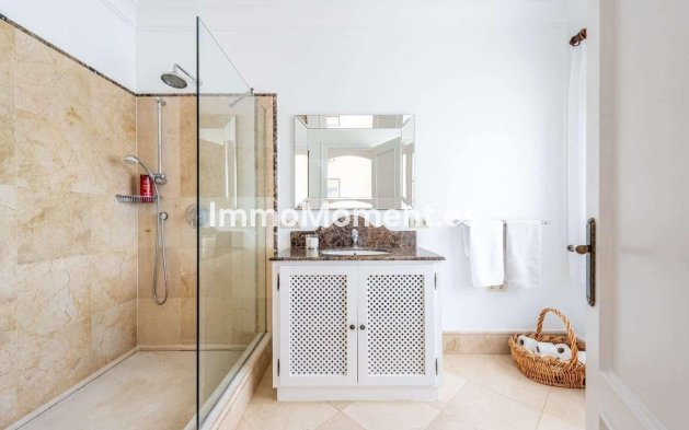 Wiederverkauf - Freistehende Villa - Sotogrande - Sotogrande Alto