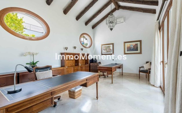 Wiederverkauf - Freistehende Villa - Sotogrande - Sotogrande Alto