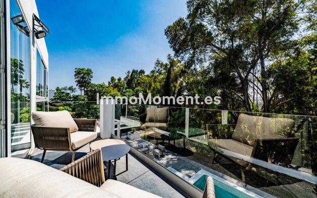 Wiederverkauf - Freistehende Villa - Marbella - Nueva Andalucía