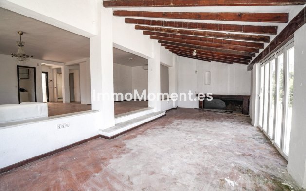 Wiederverkauf - Freistehende Villa - Marbella - Nueva Andalucía