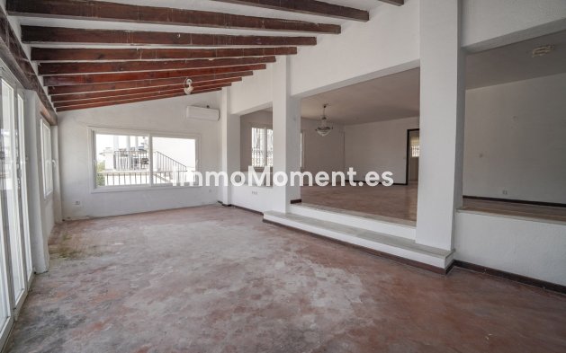 Wiederverkauf - Freistehende Villa - Marbella - Nueva Andalucía