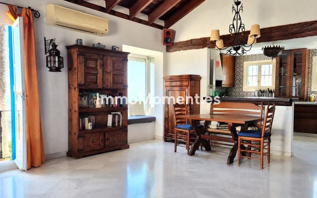 Resale - Detached villa - Benahavís - El Madroñal