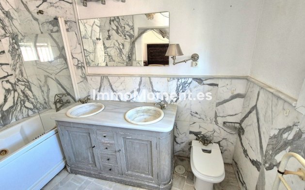 Resale - Detached villa - Benahavís - El Madroñal