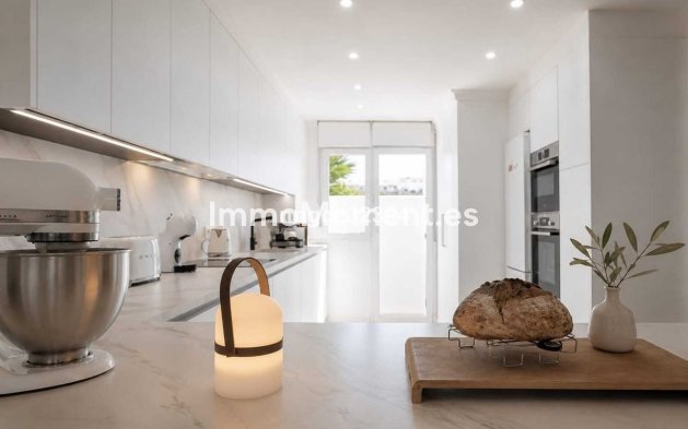 Resale - Townhouse - Casares - Casares Playa