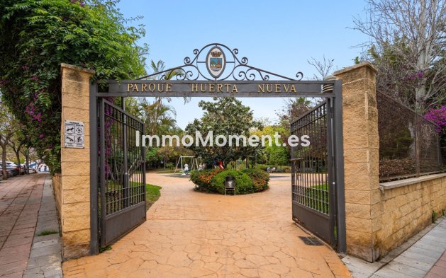 Resale - Apartment - Estepona - Estepona Centro