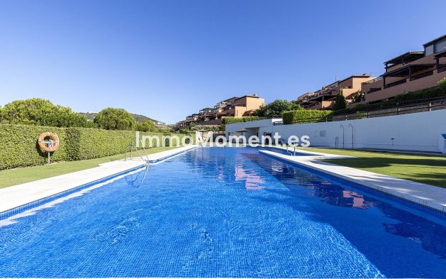 Reventa - Apartamento - Casares - Casares Centro
