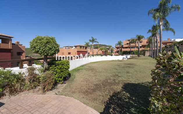 Reventa - Apartamento - Casares - Casares Centro