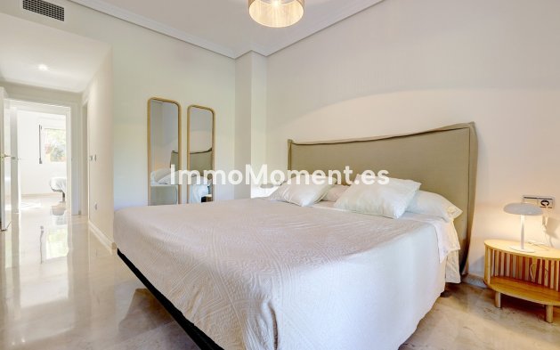 Reventa - Apartamento - Casares - Casares Centro