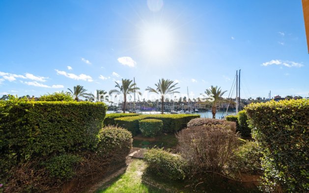 Resale - Apartment - Sotogrande - Sotogrande Marina